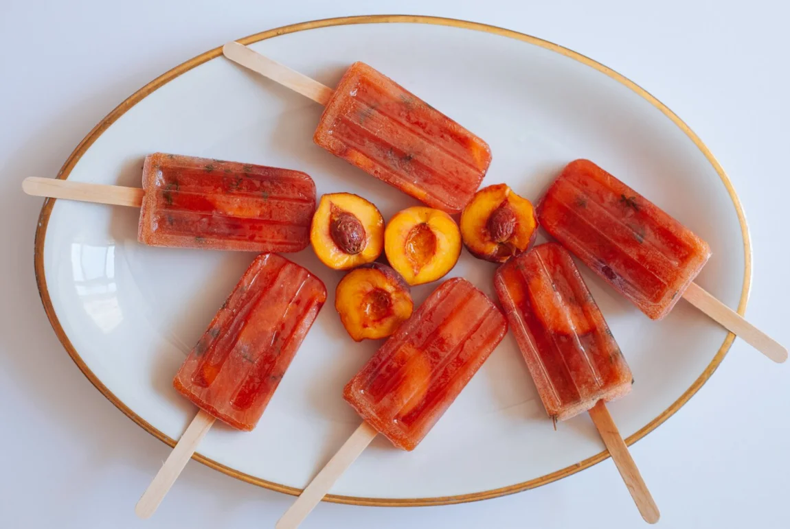 Peach, Honey and Thyme Lemonade Popsicles | Golubka Kitchen