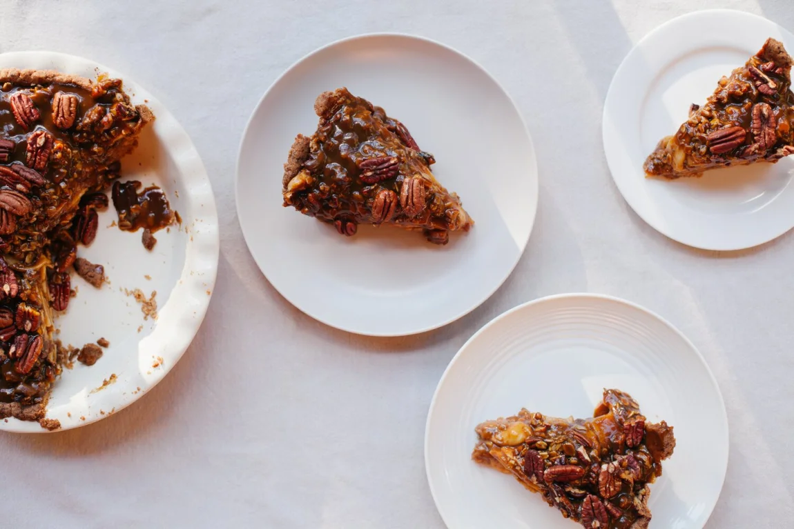 Apple Pecan Pie with Salted Pumpkin Caramel | Golubka Kitchen