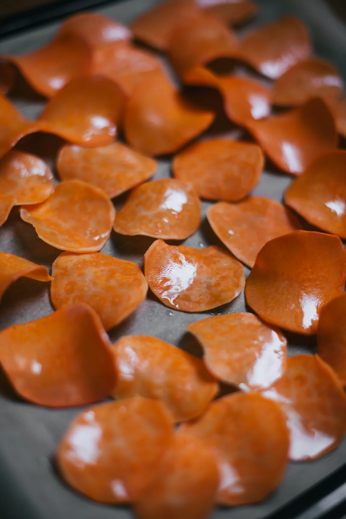 Sweet Potato Nachos with Cheesy Chipotle Sauce and All the Fixings | Golubka Kitchen