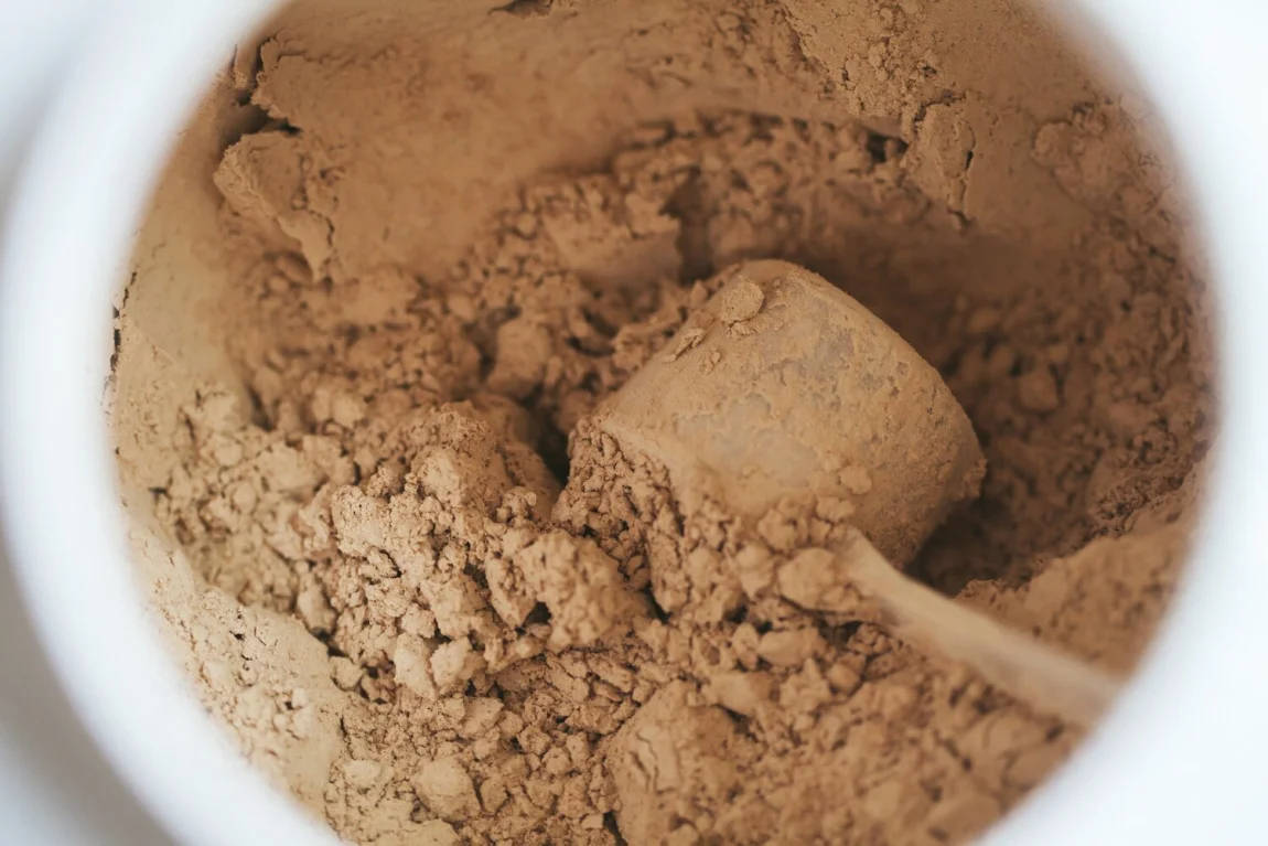 Carrot Cake Smoothie Bowl - Golubka Kitchen