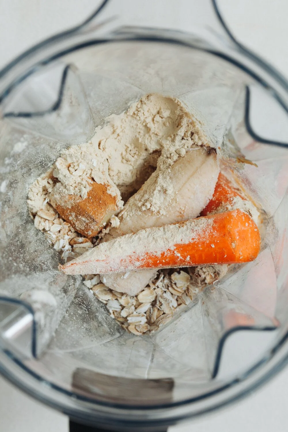 Carrot Cake Smoothie Bowl - Golubka Kitchen