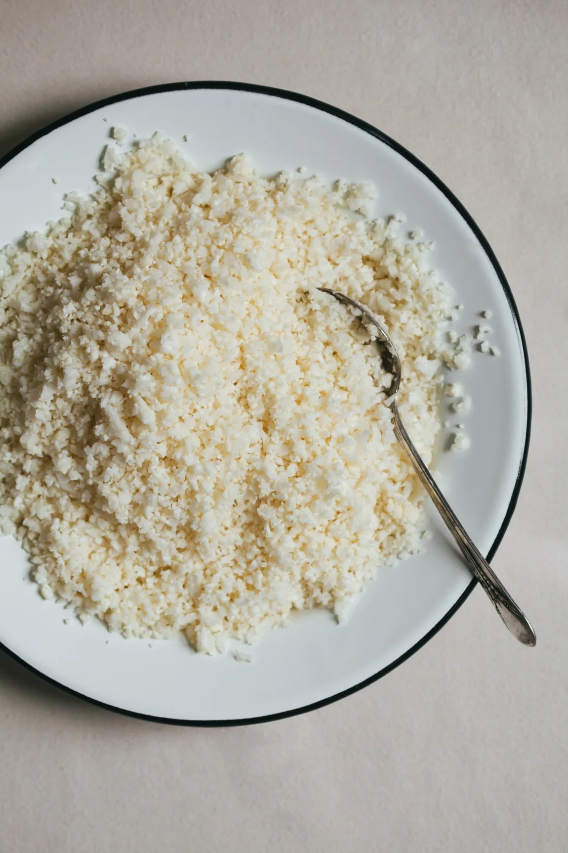 Cauliflower Rice with Zingy White Beans and Kale - Golubka Kitchen