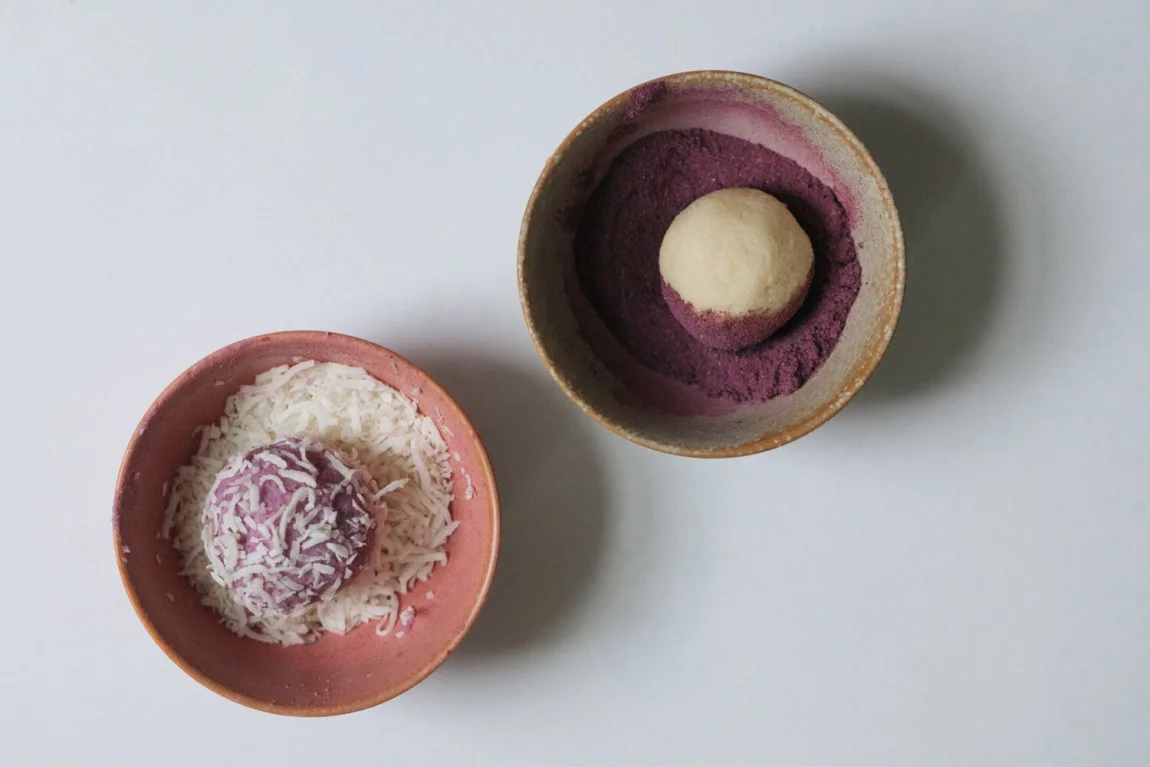 Blueberry Cheesecake Truffles - Golubka Kitchen