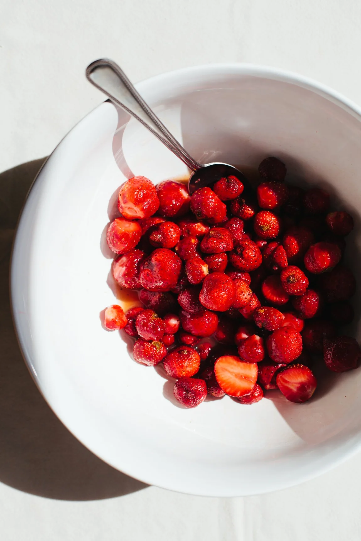 Strawberry Coconut Cream Pie - Golubka Kitchen