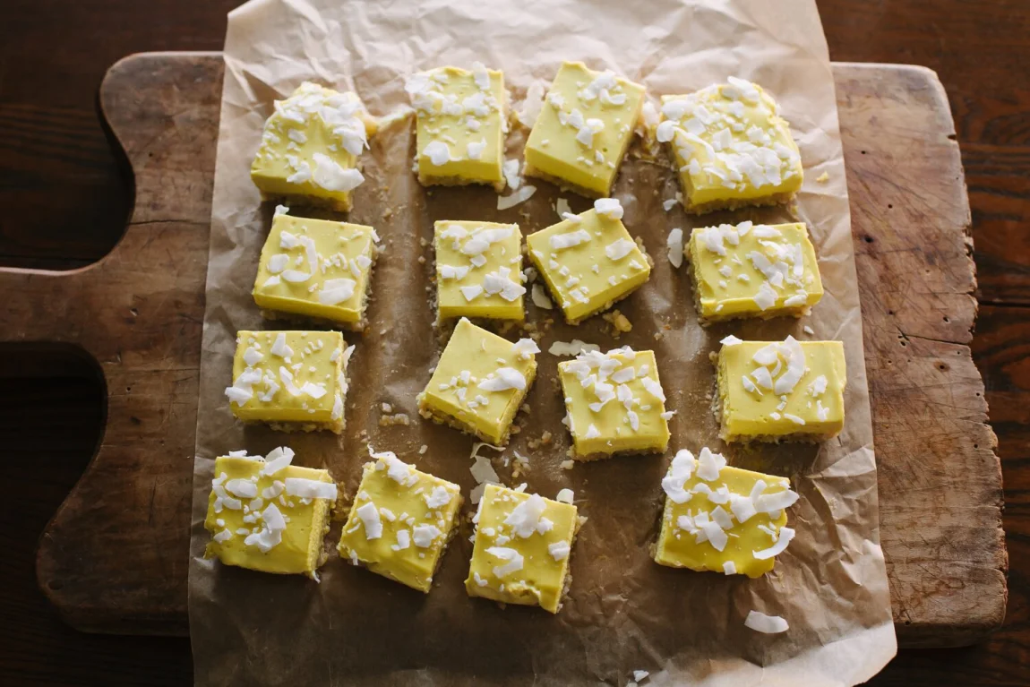 No Bake Coconut Lemon Bars - Golubka Kitchen
