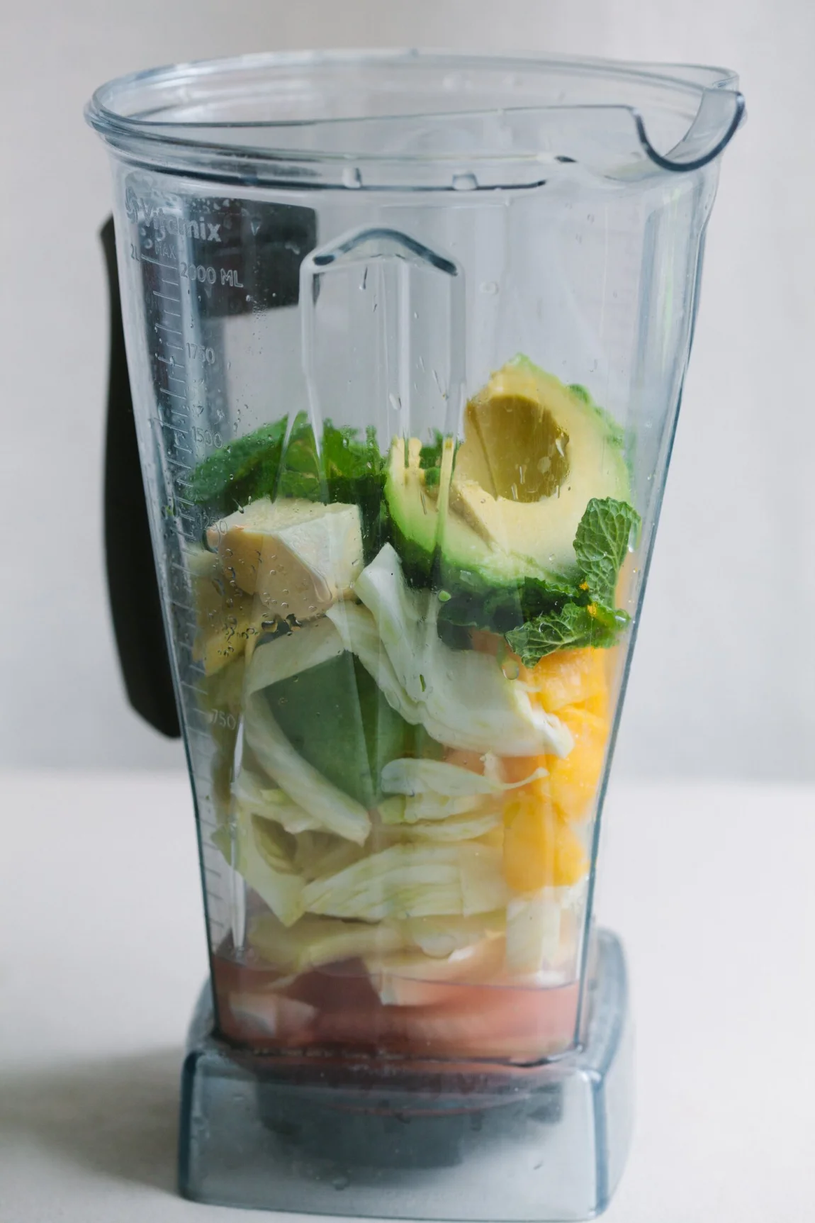 Hydrating Fennel, Mango and Avocado Smoothie - Golubka Kitchen