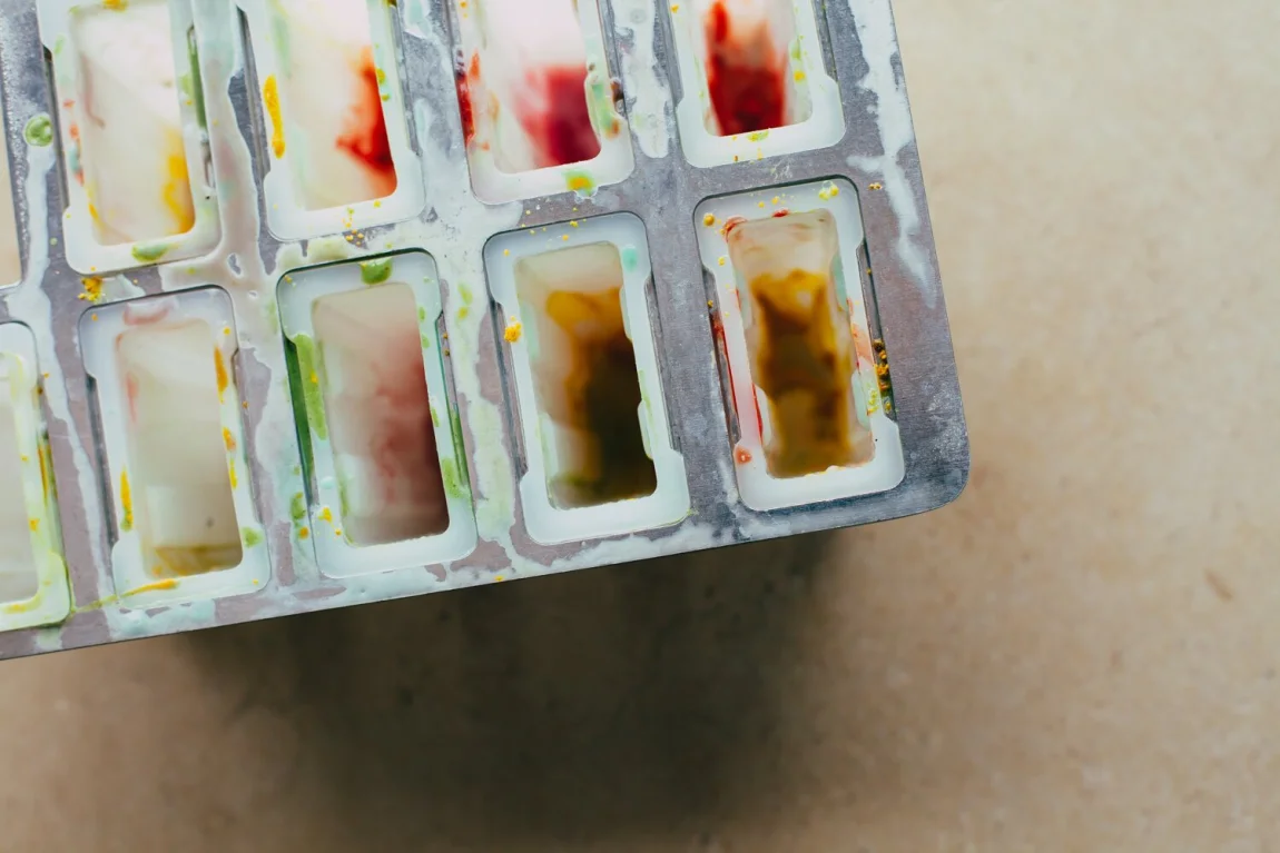 Superfood Tie Dye Pops - Golubka Kitchen