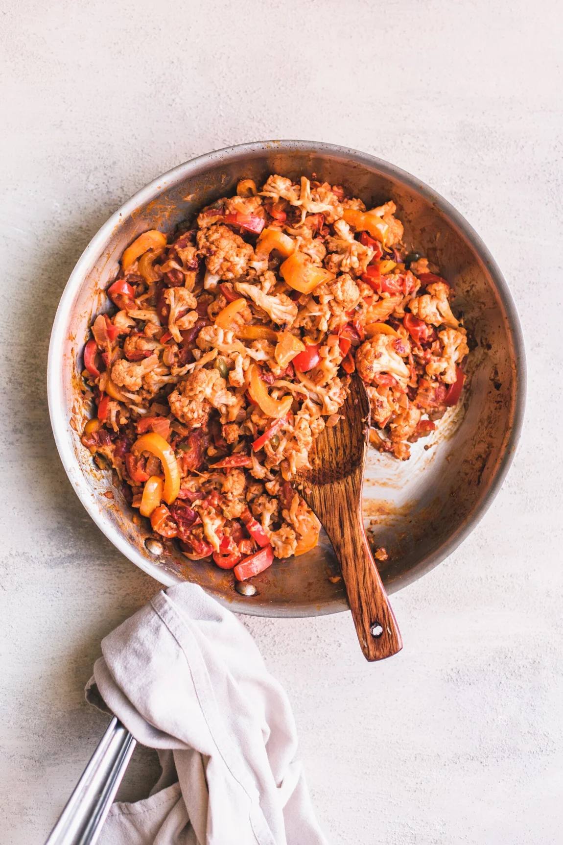 Chipotle Cauliflower Burrito Bowls - Golubka Kitchen