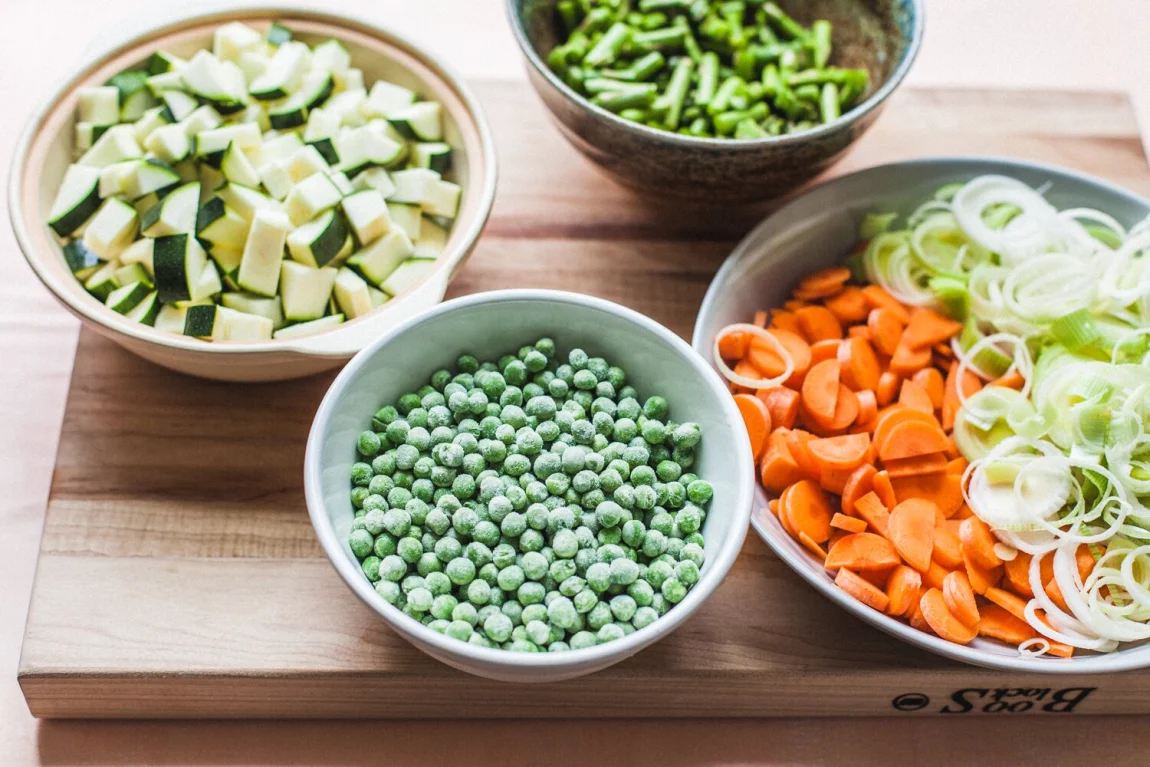 Spring Vegetable and Quinoa Pot Pie - Golubka Kitchen