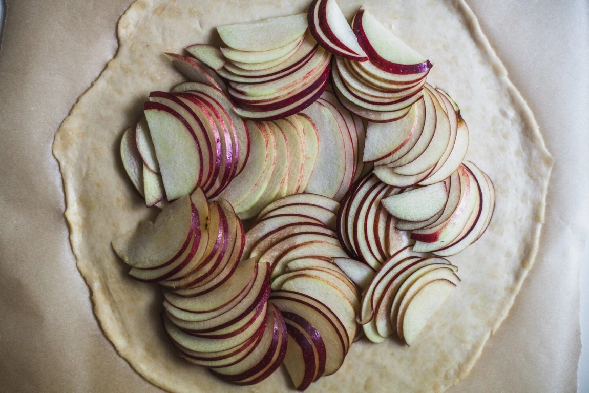 Apple Galette - Golubka Kitchen