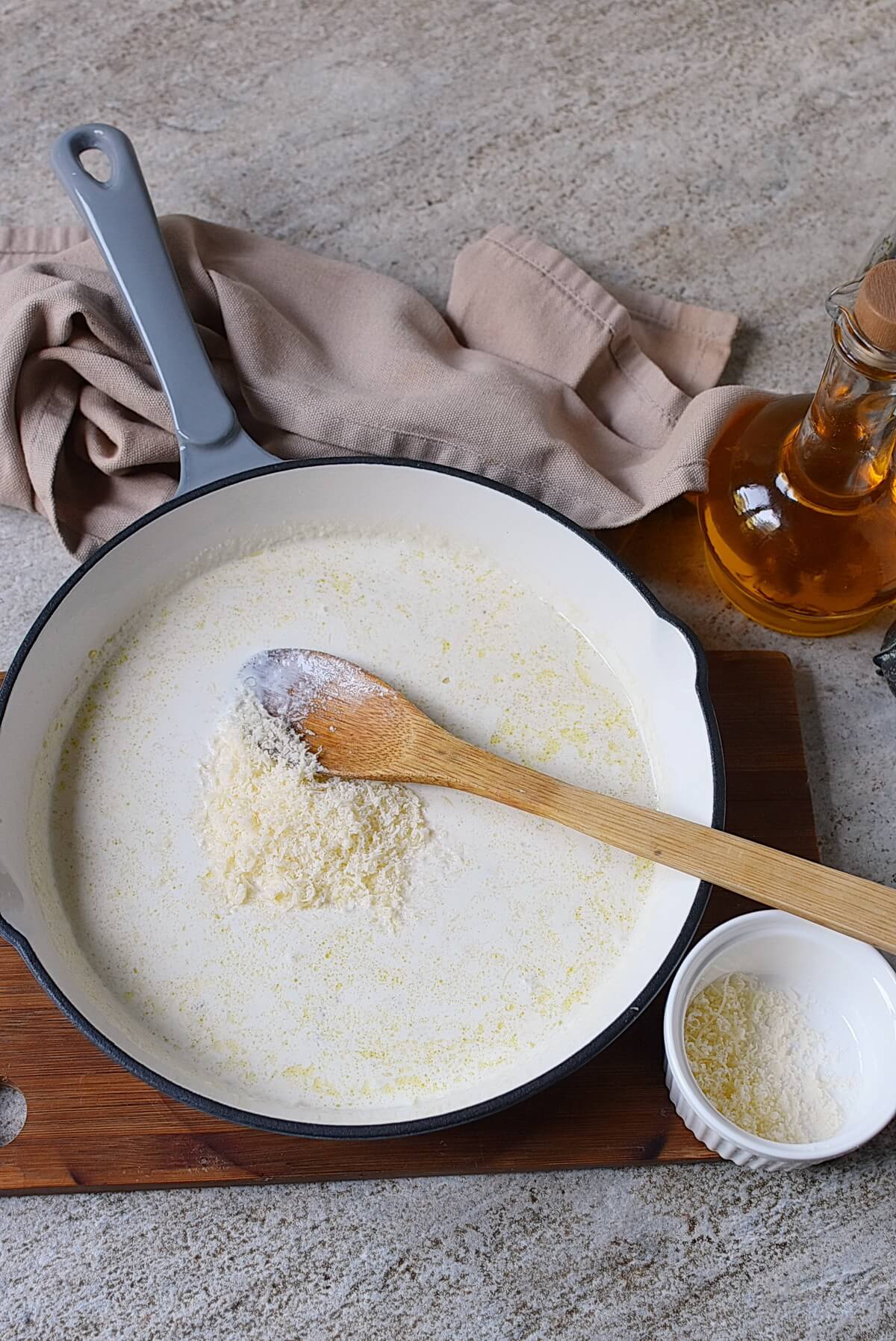 Creamy Pesto Sauce - Step 8