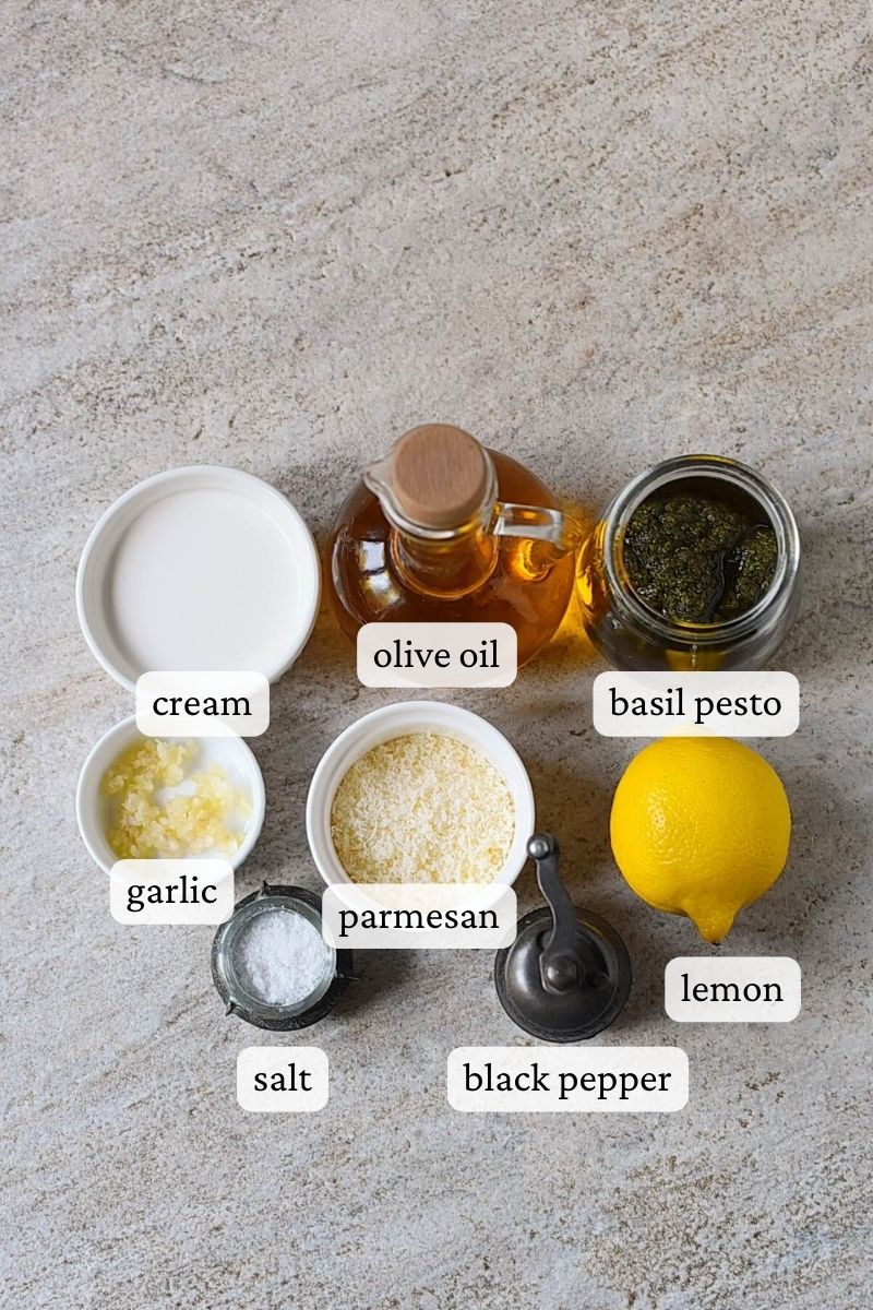 Creamy Pesto Sauce - Step 3